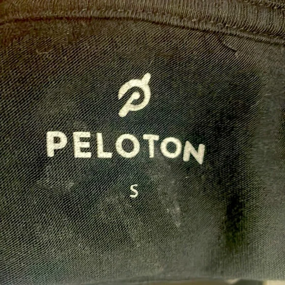 Peloton black logo spell out t shirt Size Small - Picture 3 of 3